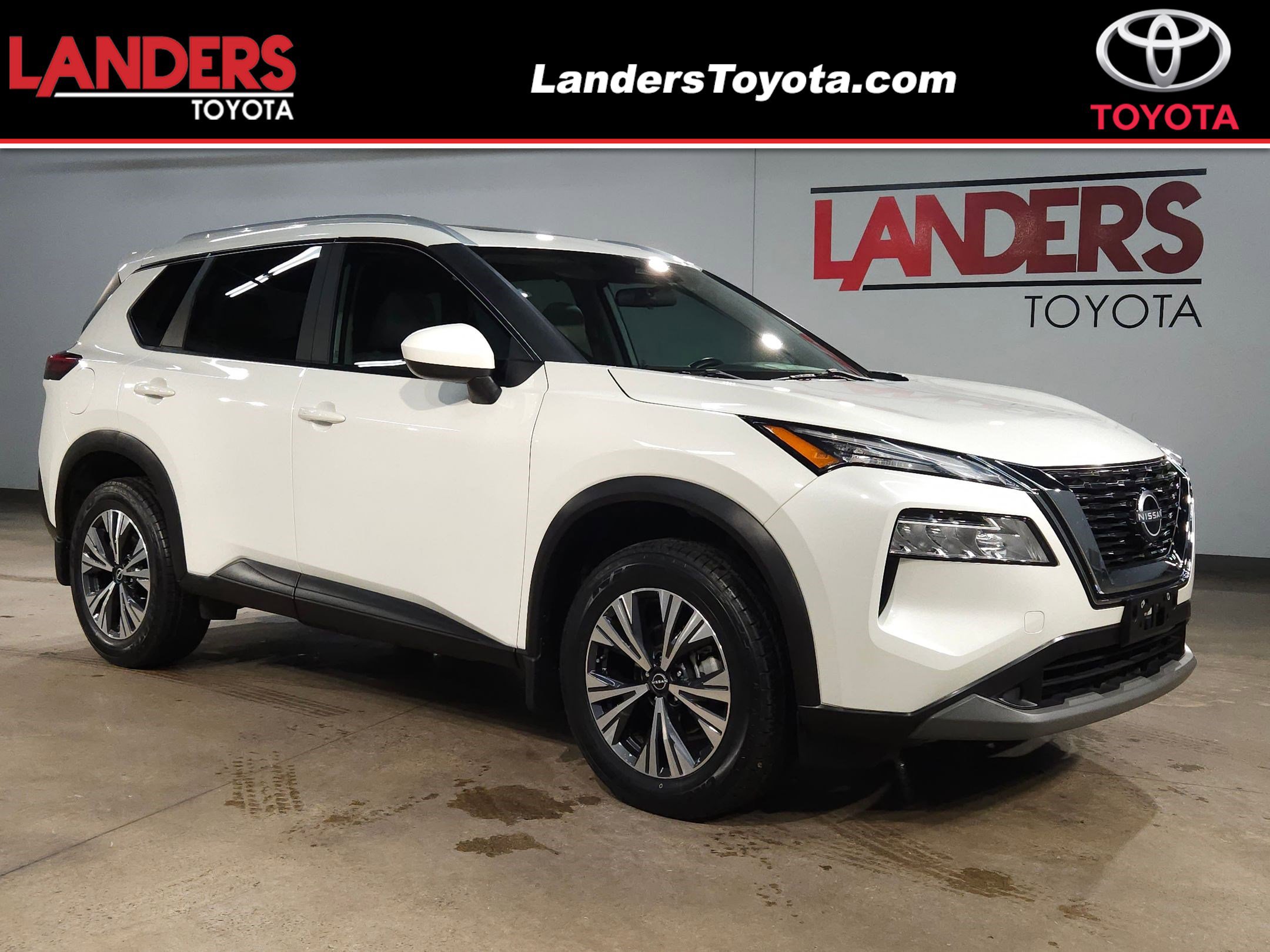 Used 2023 Nissan Rogue SV w/ SV Premium B Package video 1