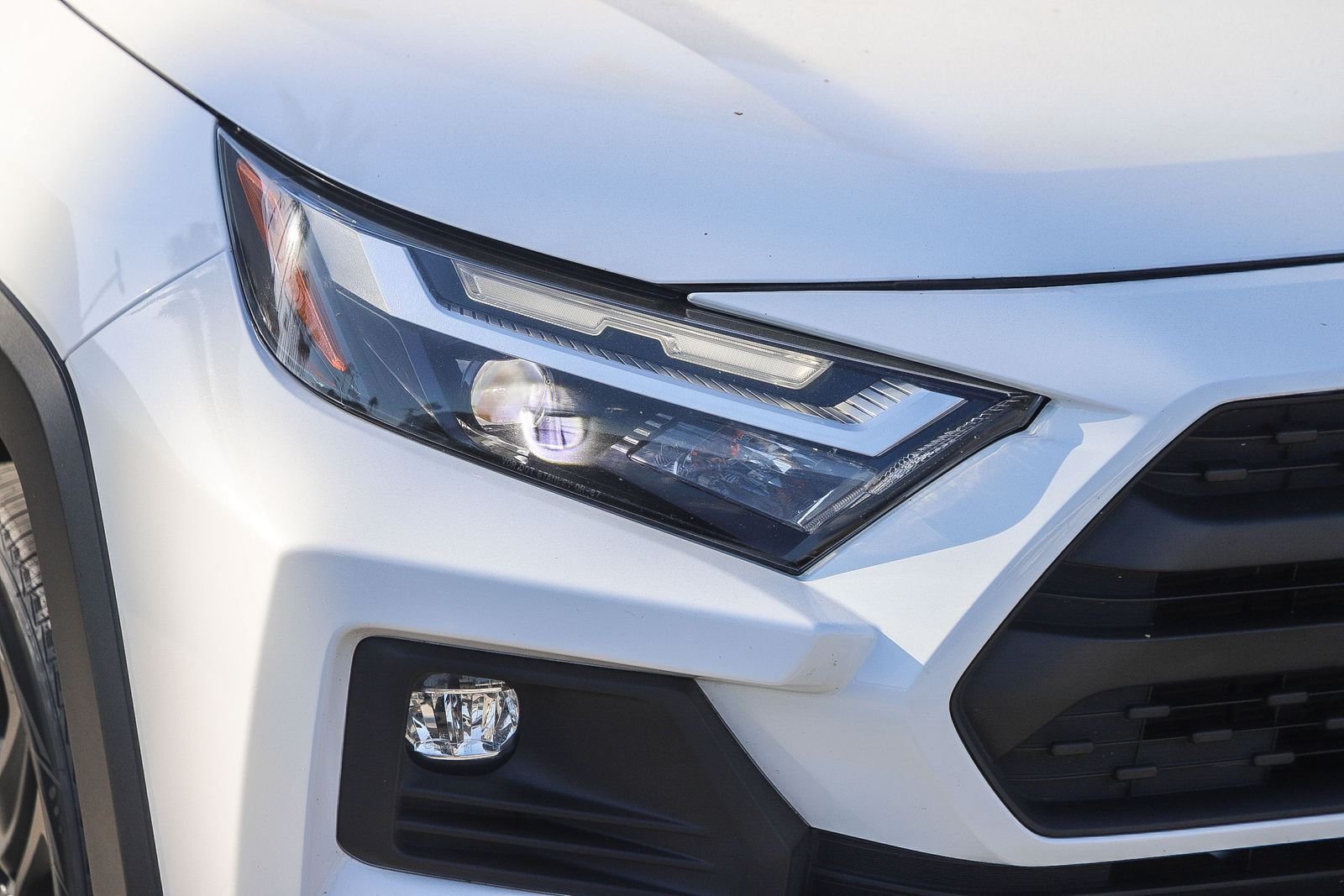Certified 2024 Toyota RAV4 Adventure AWD/4WD image 4