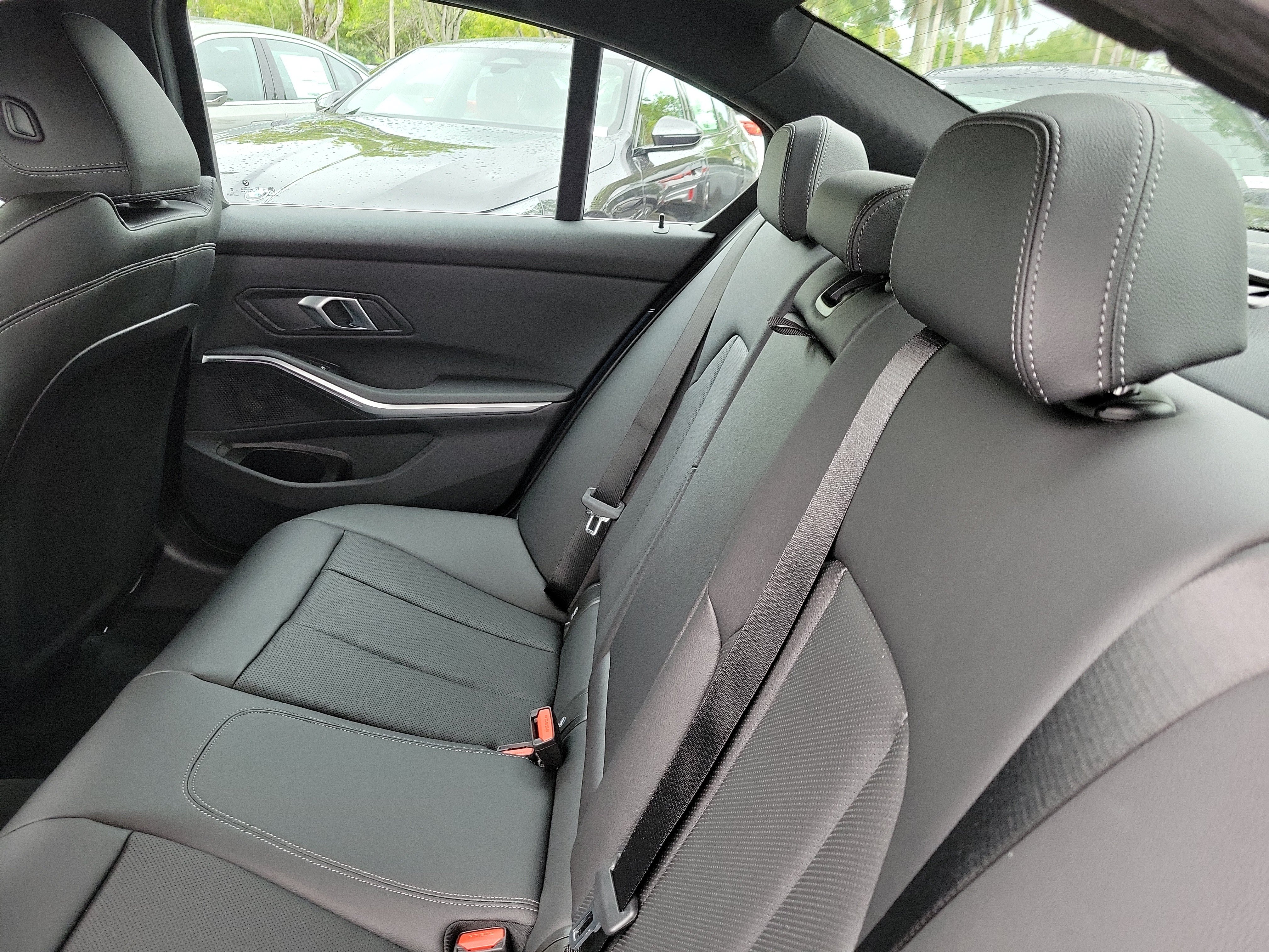 New 2026 BMW 330i Sedan w/ Premium Package RWD image 7