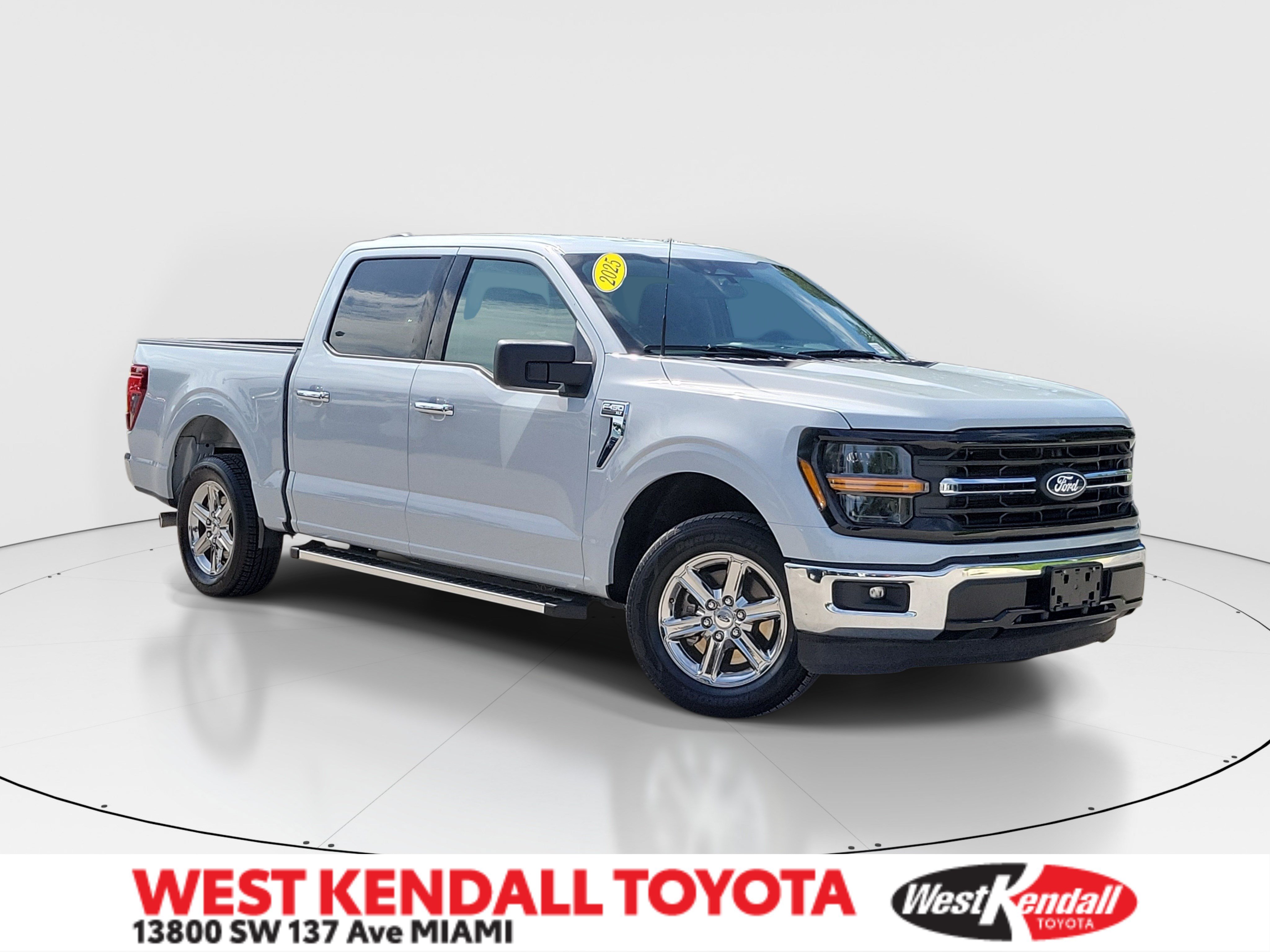 Used 2025 Ford F150 XLT w/ Equipment Group 301A Standard RWD image 1