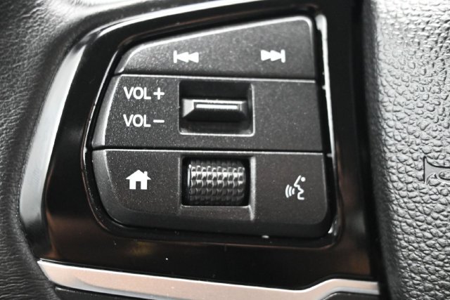 Used 2025 Honda Odyssey EX-L image 17