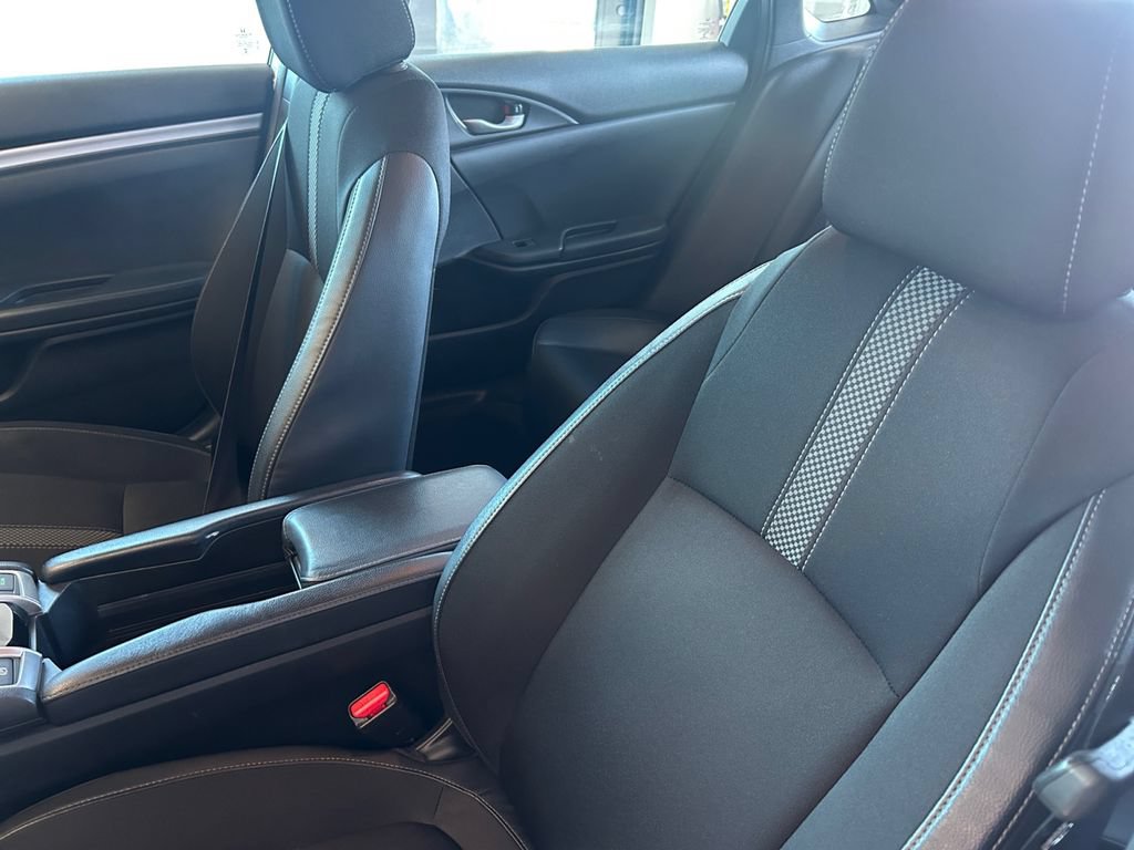 Used 2019 Honda Civic Sport image 16