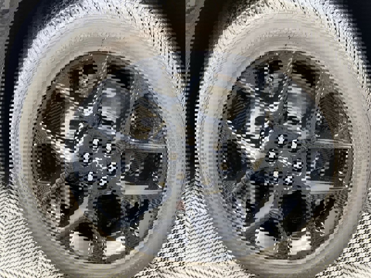 Used 2024 Chevrolet Traverse RS w/ LPO, Floor Liner Package image 11