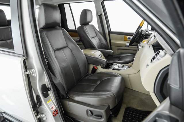 Used 2015 Land Rover LR4 HSE LUX image 36