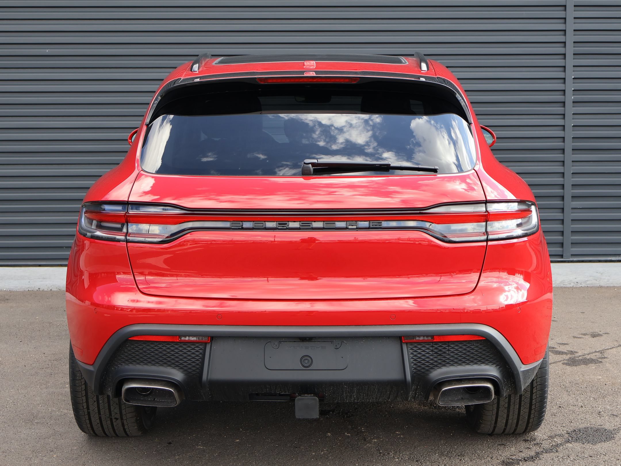 New 2026 Porsche Macan AWD/4WD image 8