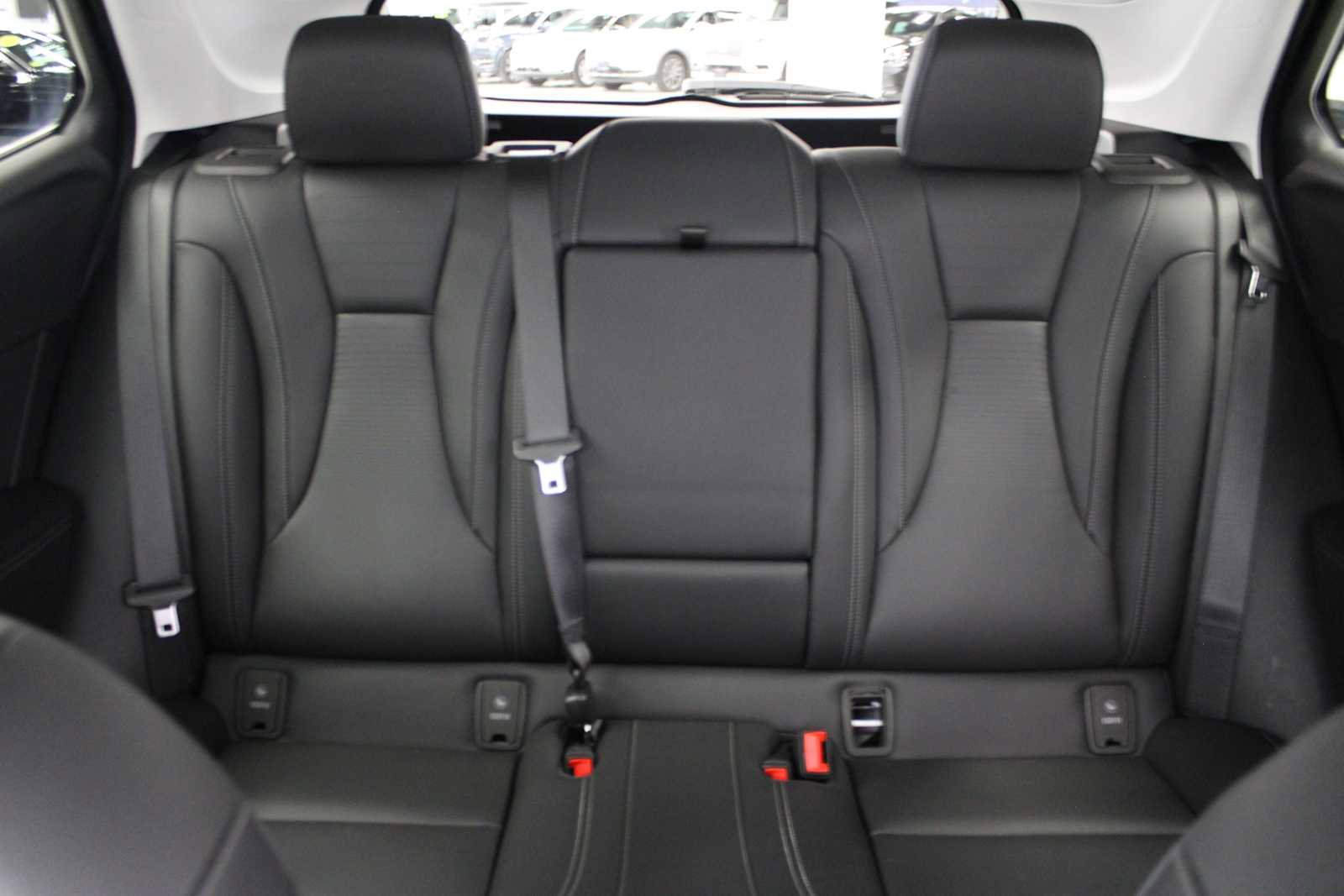 Used 2024 Buick Envision Preferred AWD/4WD image 38