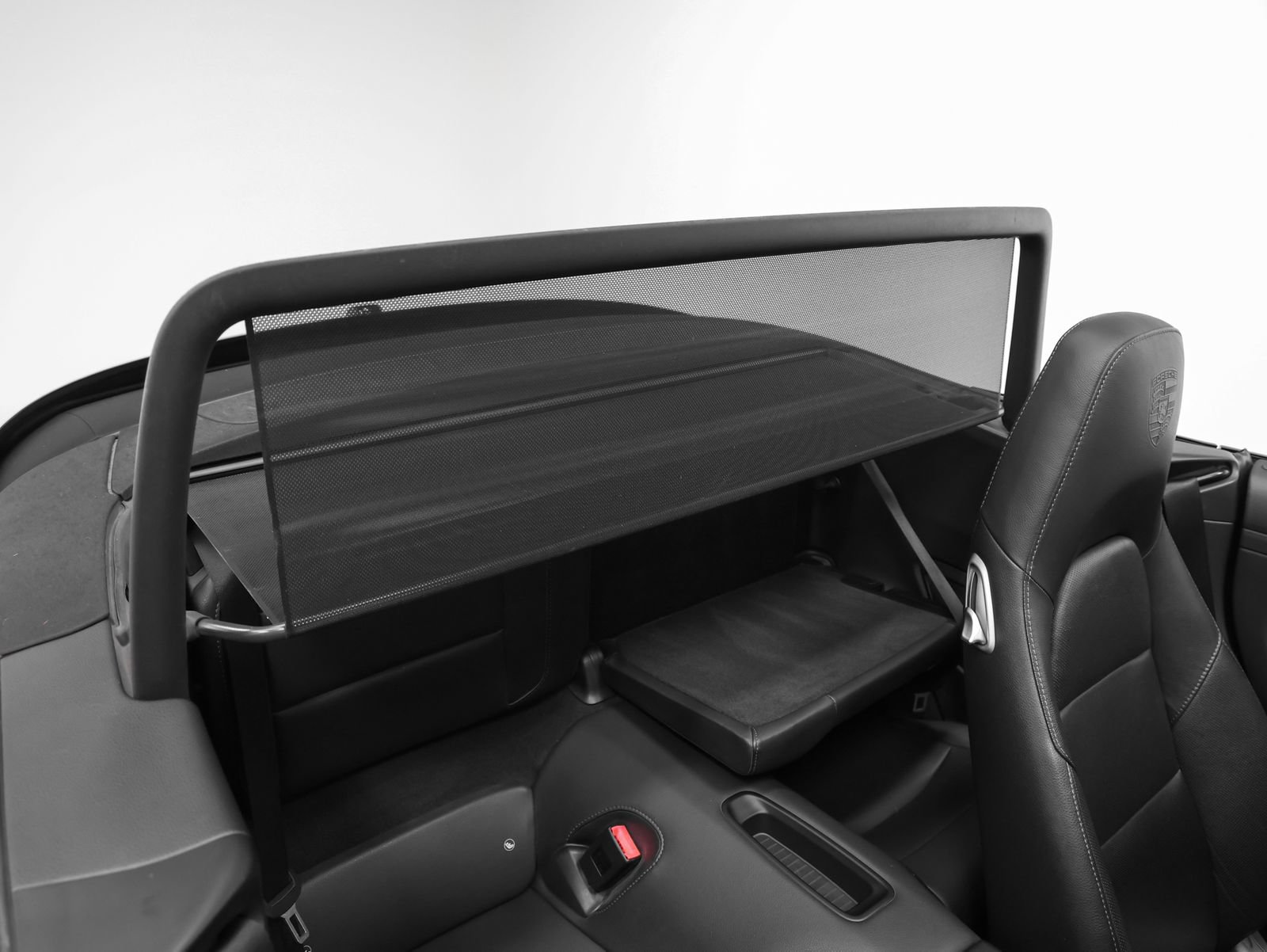 Certified 2015 Porsche 911 Carrera S RWD image 24