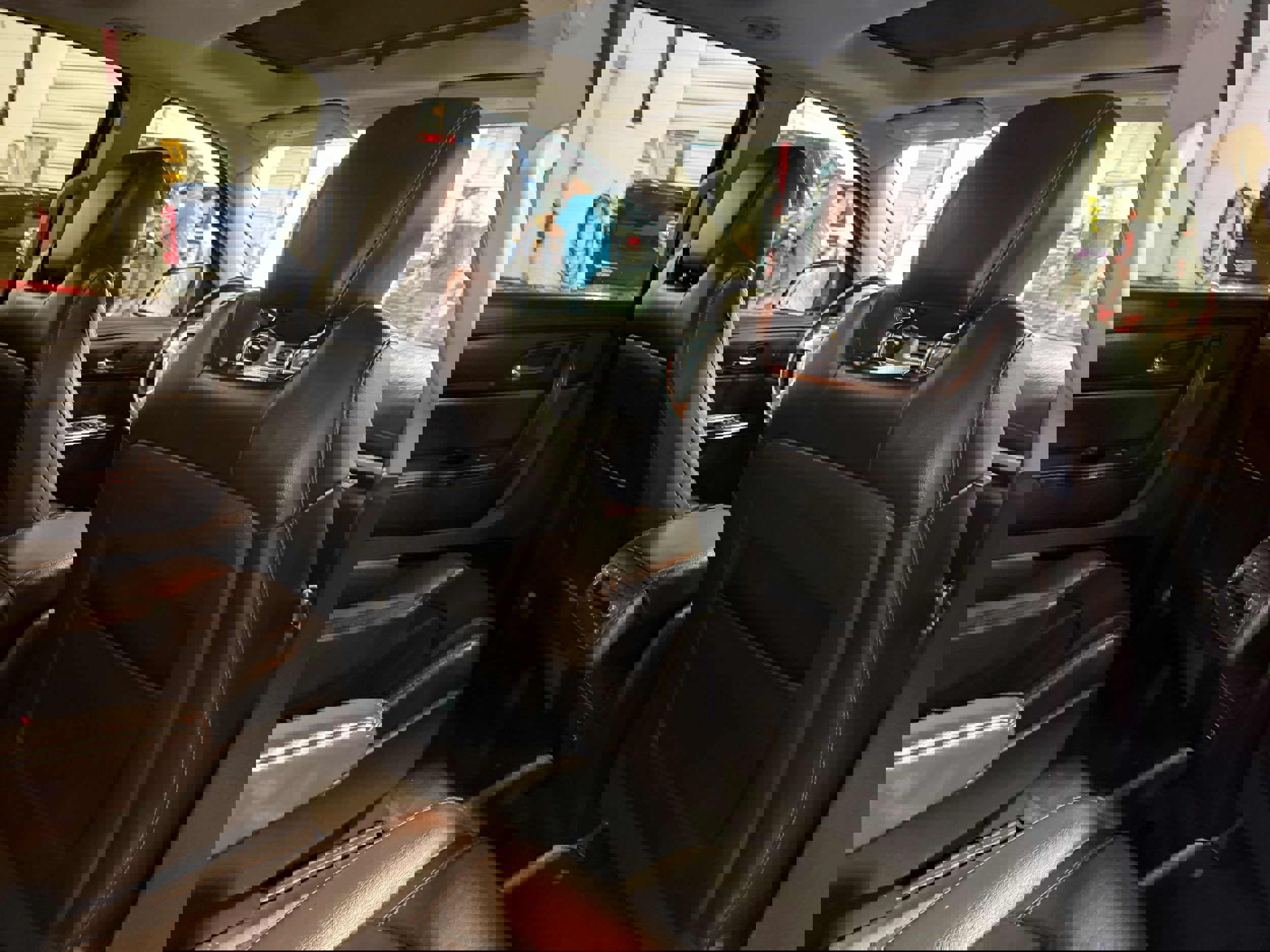 Used 2017 GMC Acadia Limited SLT image 13