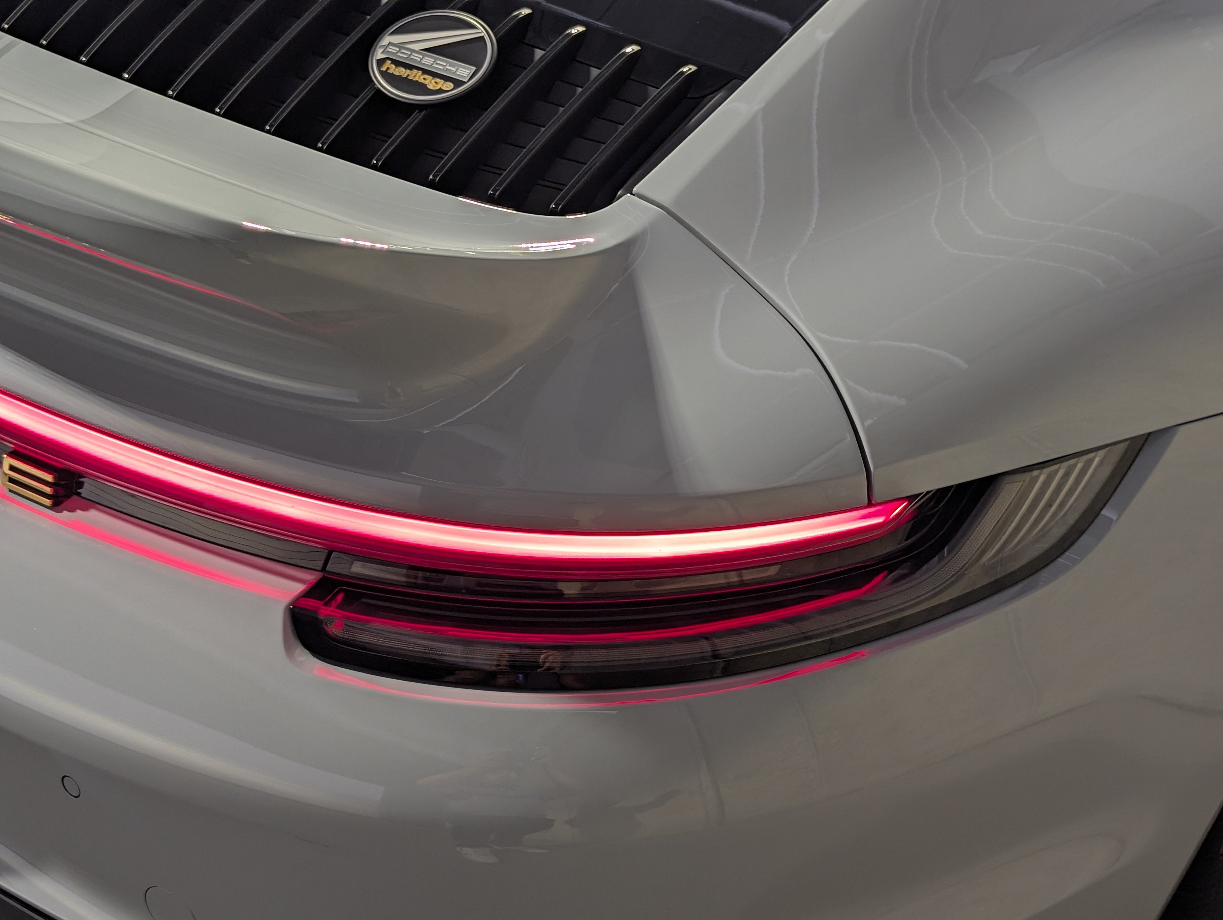 Certified 2023 Porsche 911 Sport Classic RWD image 20