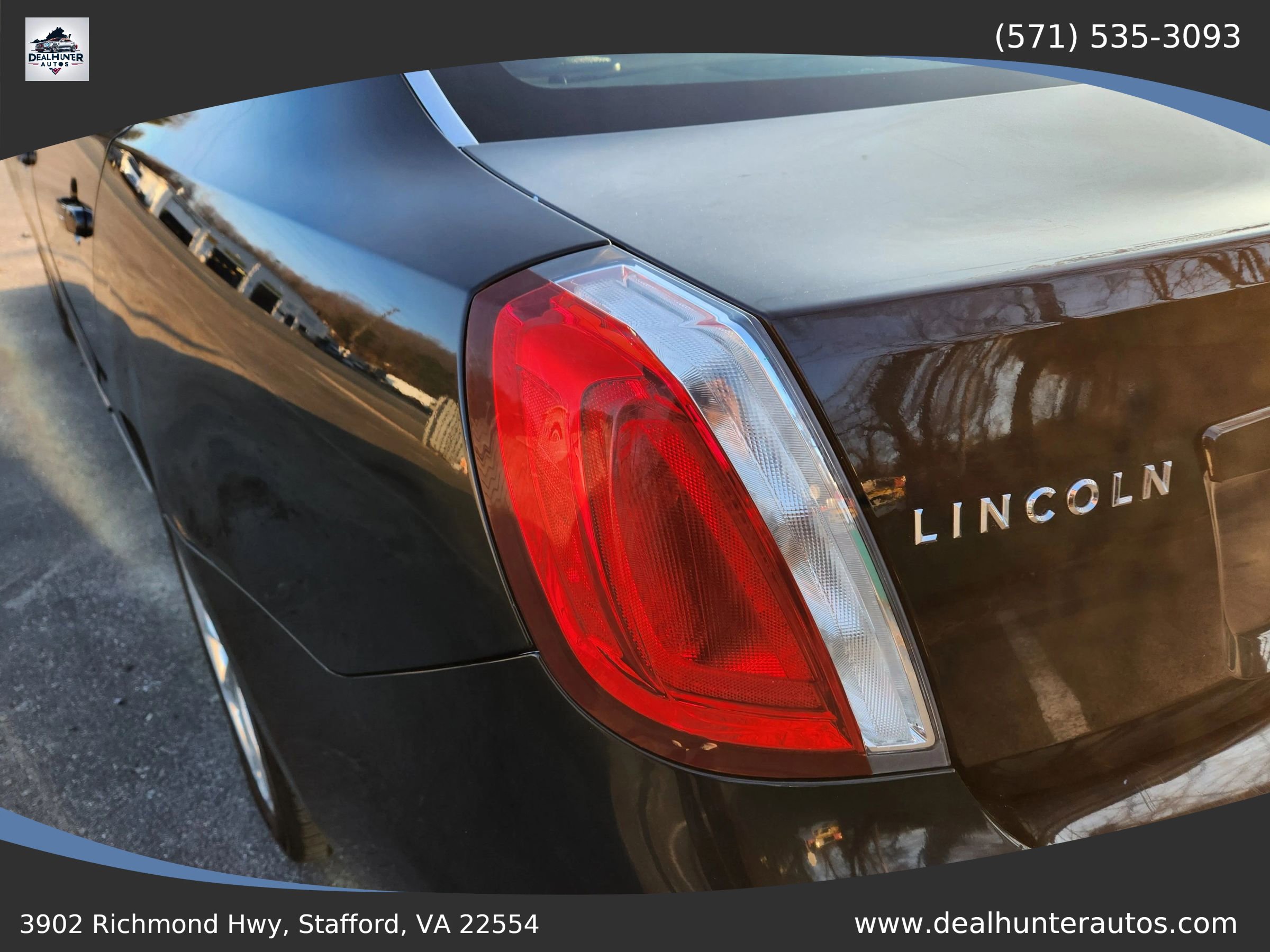 Used 2012 Lincoln MKS AWD image 11