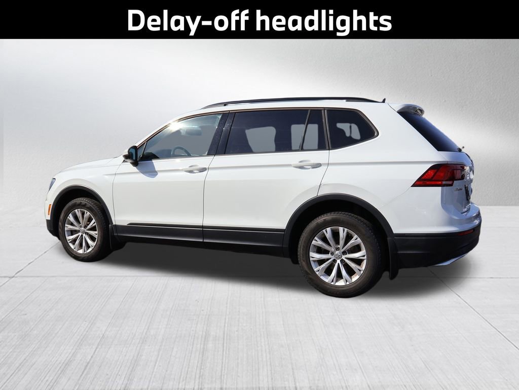 Used 2020 Volkswagen Tiguan S image 9