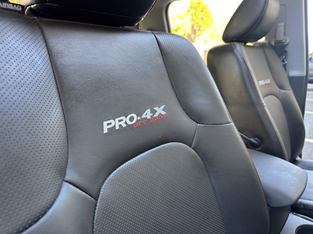 Used 2012 Nissan Frontier PRO-4X w/ Pro-4x Luxury Pkg AWD/4WD image 27