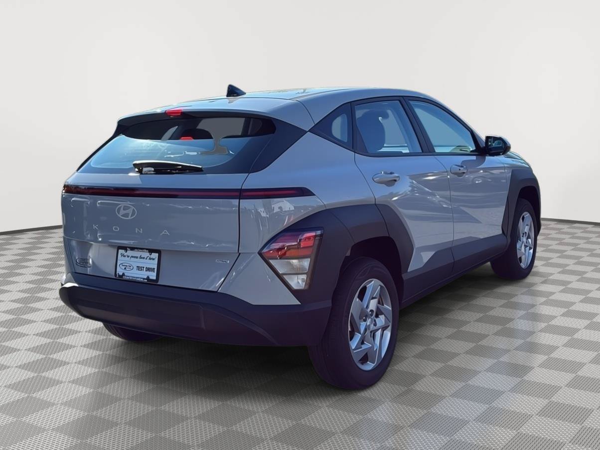 Used 2026 Hyundai Kona SE AWD/4WD image 5