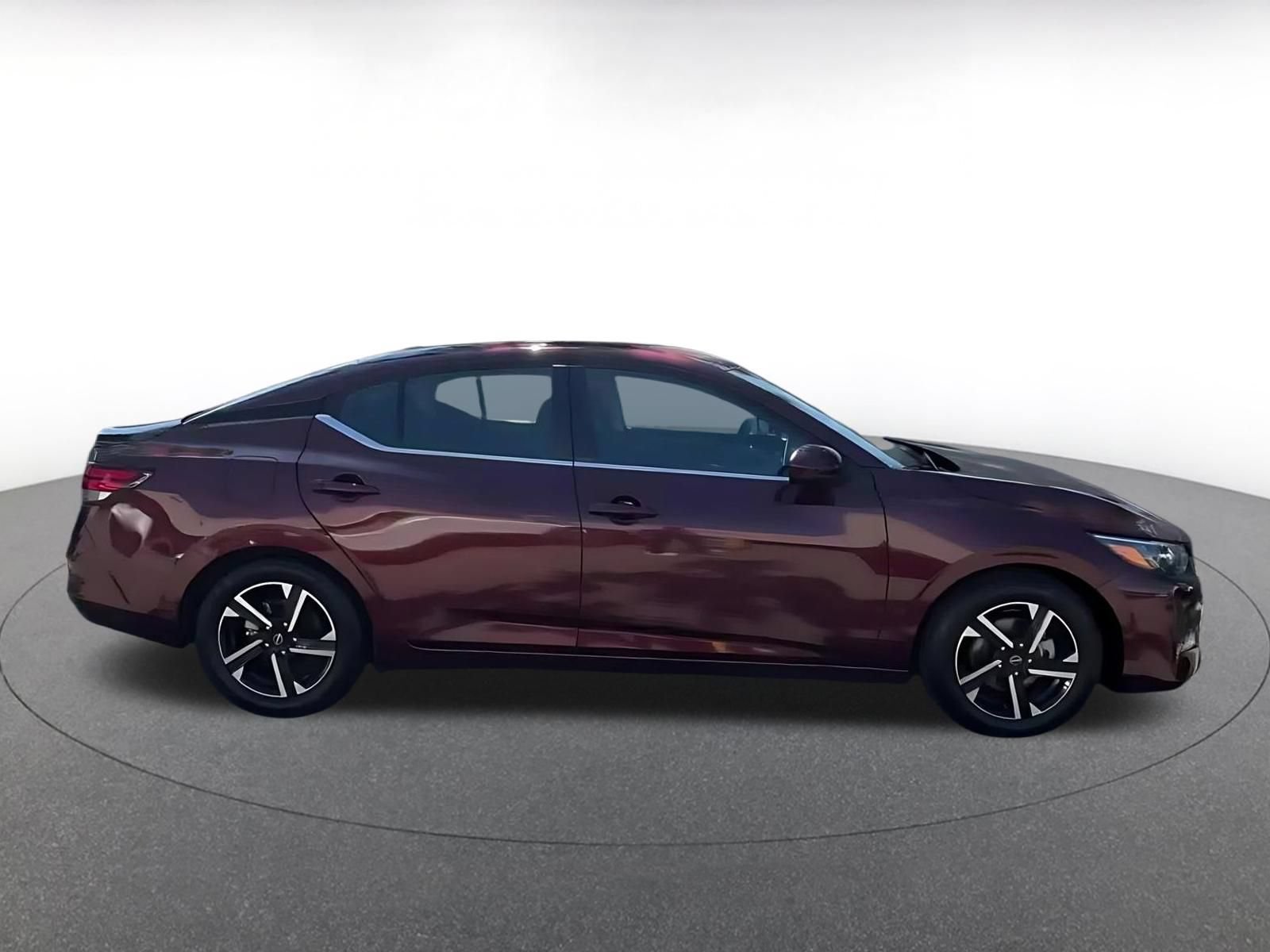 Used 2024 Nissan Altima 2.5 SV FWD image 16