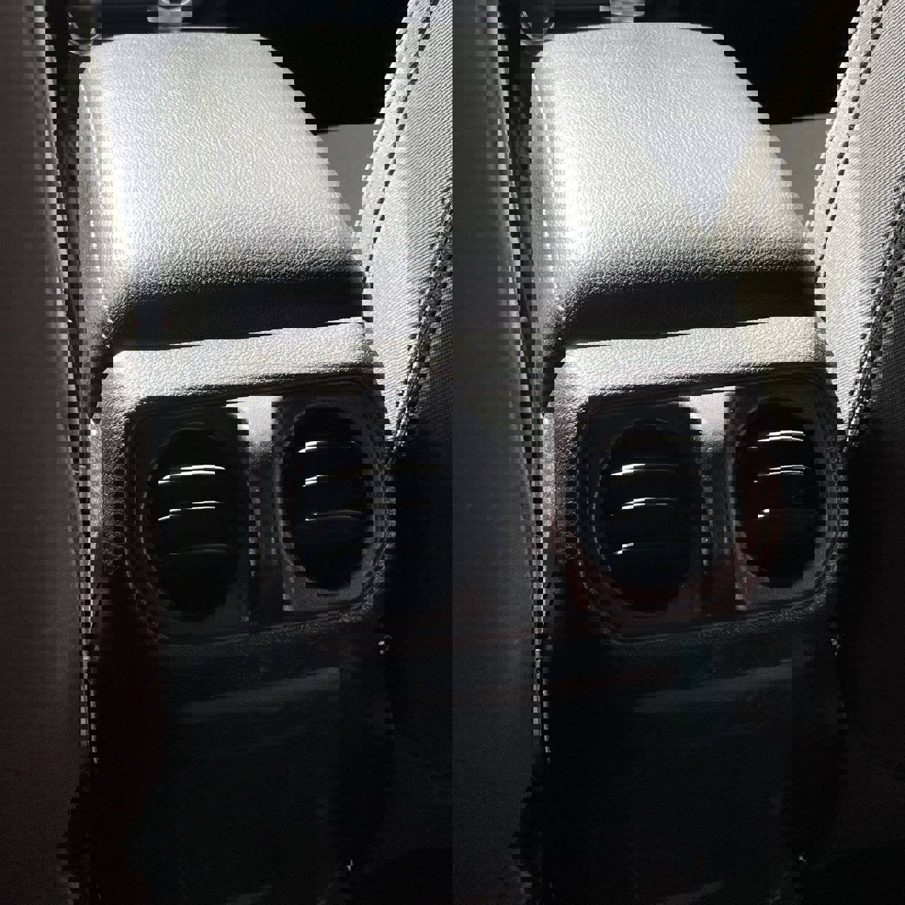 Used 2020 Jeep Wrangler Sport image 26