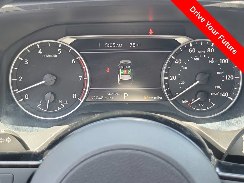 Used 2023 Nissan Rogue SV FWD image 7