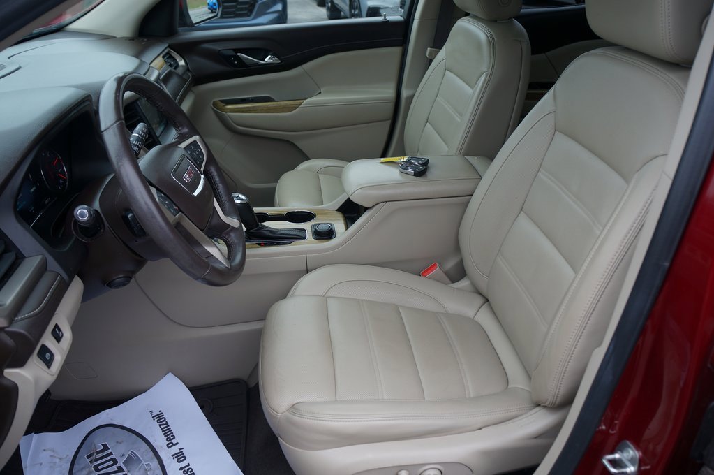 Used 2019 GMC Acadia Denali w/ Technology Package image 17