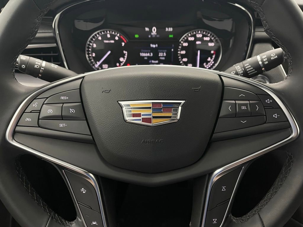 Used 2025 Cadillac XT5 Luxury w/ LPO, Floor Liner Package AWD/4WD image 21