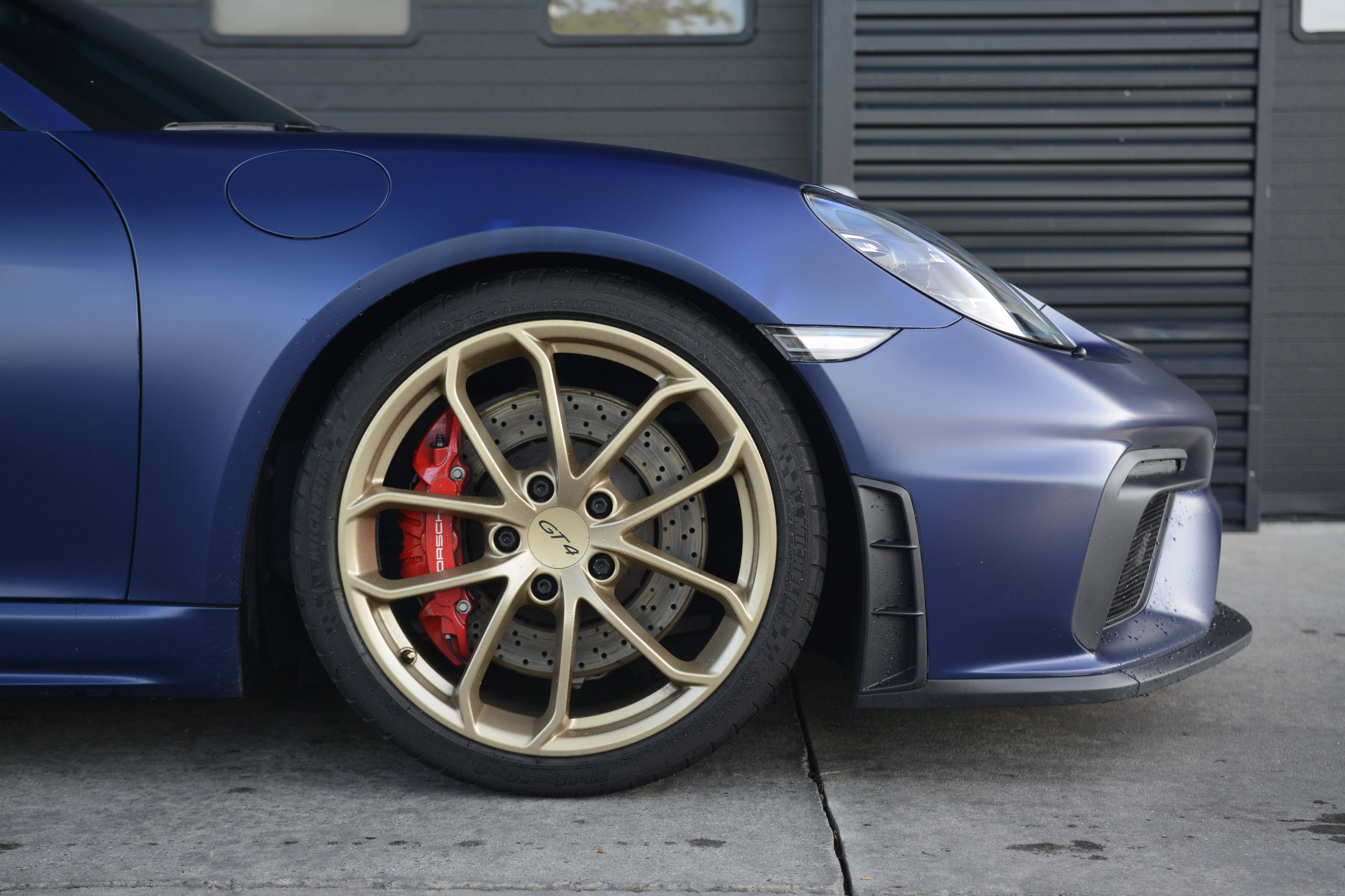Certified 2022 Porsche 718 Cayman GT4 RWD image 11