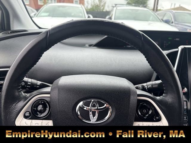 Used 2018 Toyota Prius Prime Advanced w/ Carpet Mat Package image 26
