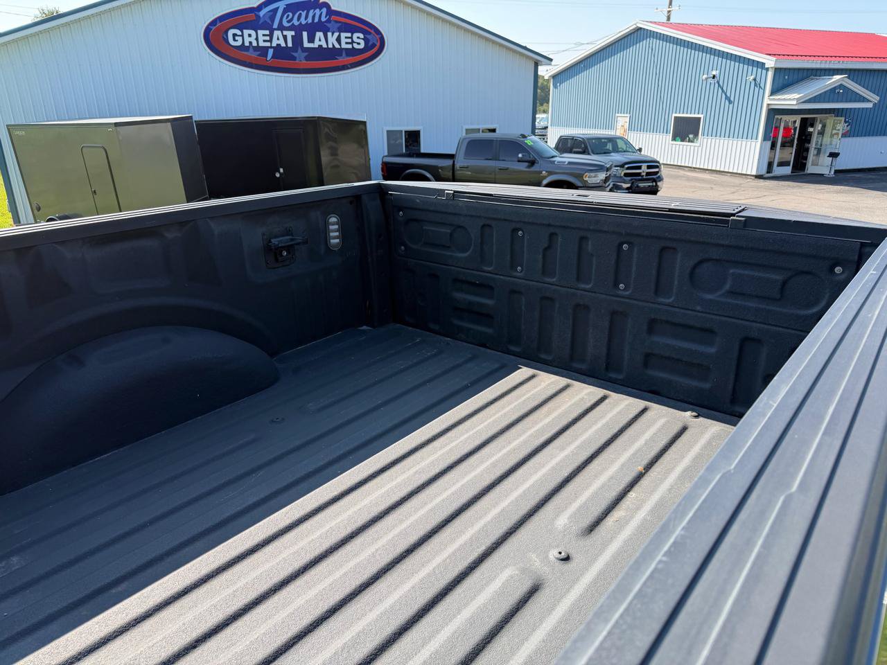 Used 2017 Ford F150 XLT w/ Equipment Group 302A Luxury AWD/4WD image 41