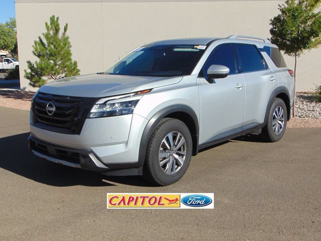 Used 2022 Nissan Pathfinder SL w/ SL Black Package