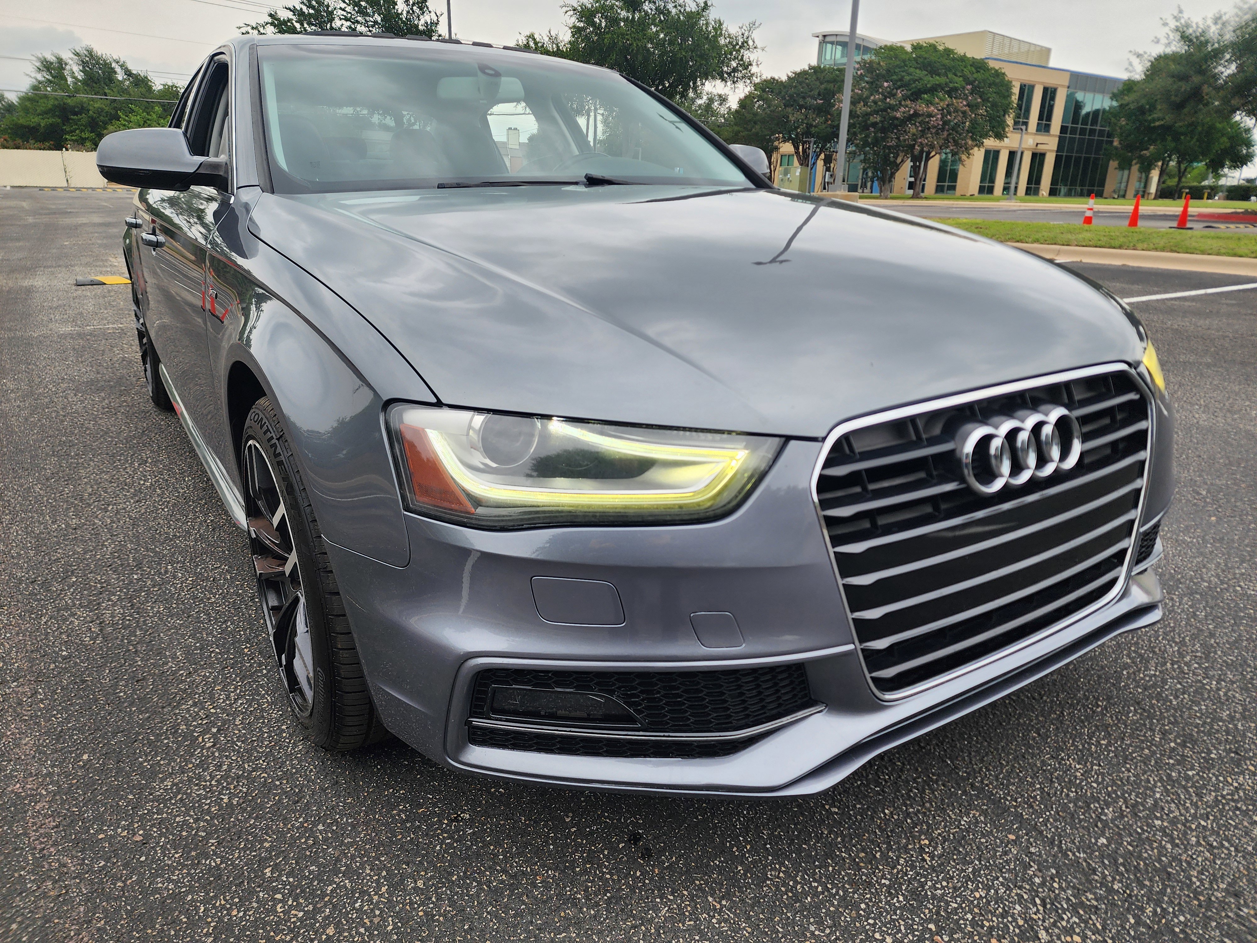 Used 2016 Audi A4 2.0T Premium w/ Convenience Plus Package FWD image 1
