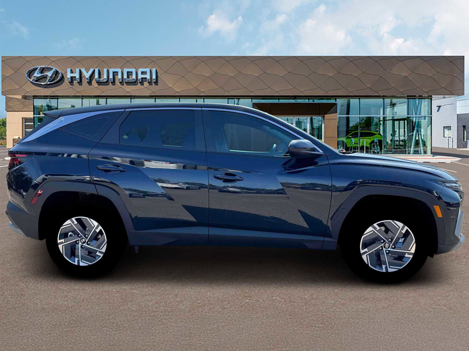 New 2026 Hyundai Tucson Blue SE image 9