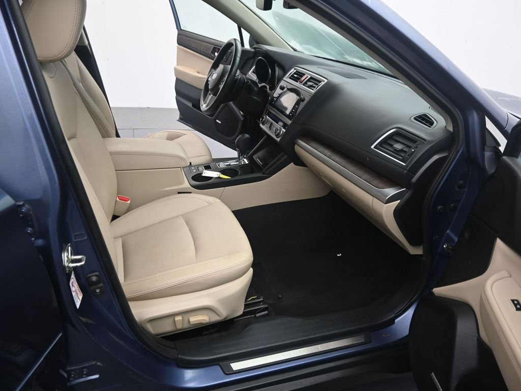 Used 2017 Subaru Outback 2.5i Limited image 21