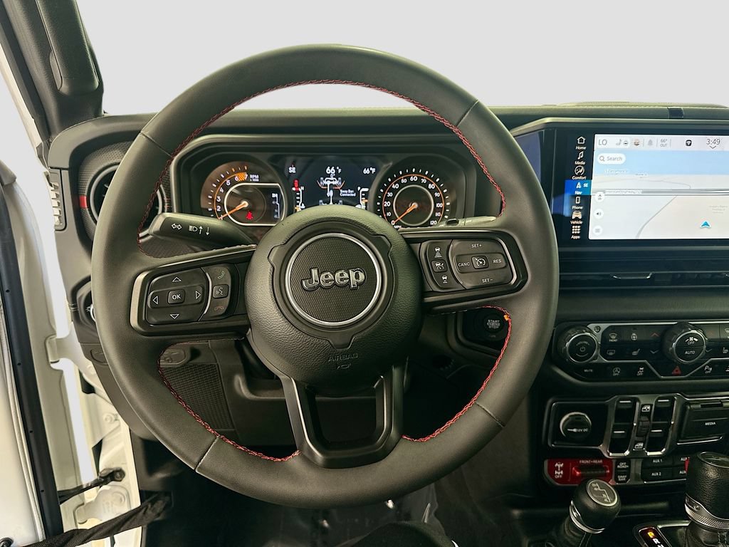 Used 2024 Jeep Wrangler Unlimited Rubicon AWD/4WD image 23