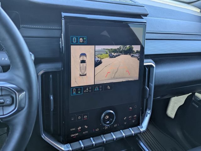 Used 2025 GMC Acadia Elevation w/ Elevation Premium Package FWD image 22