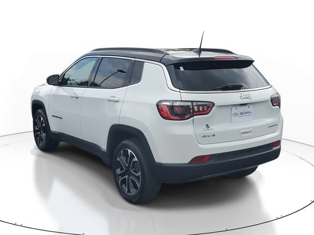 Used 2024 Jeep Compass Limited AWD/4WD image 3