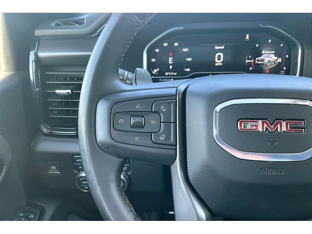 Used 2024 GMC Sierra 1500 AT4 w/ AT4 Premium Package AWD/4WD image 12