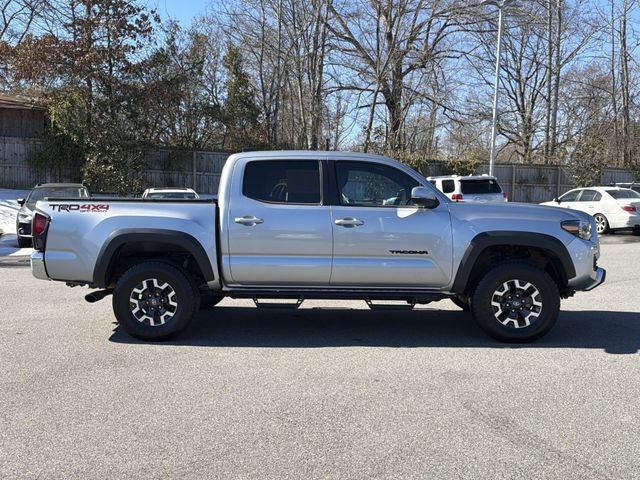 Used 2023 Toyota Tacoma SR image 3