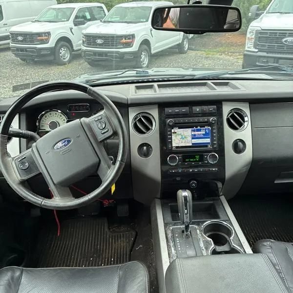 Used 2014 Ford Expedition EL Limited w/ Equipment Group 301A AWD/4WD image 28