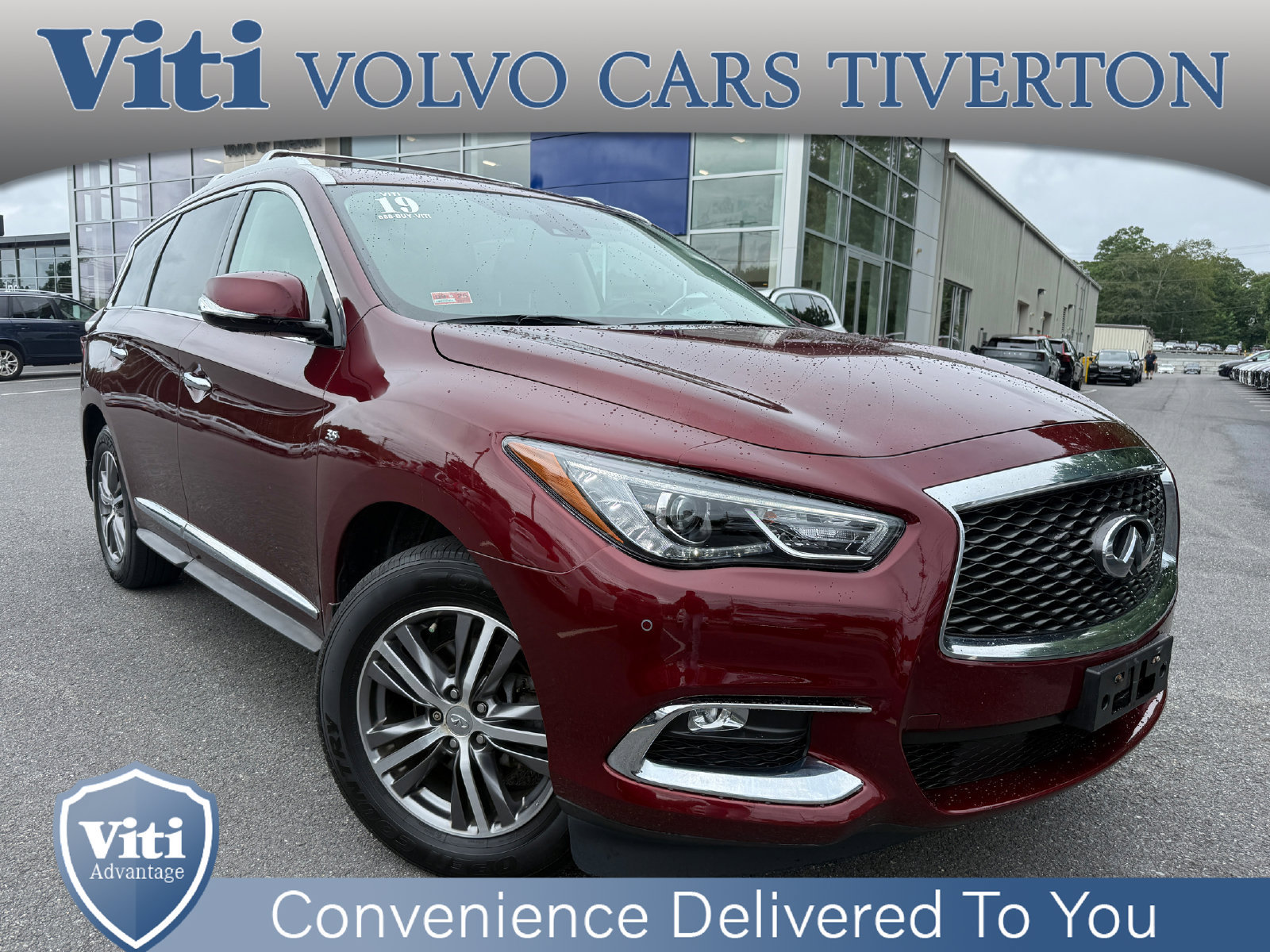 Used 2019 INFINITI QX60 Luxe w/ Essential Package AWD/4WD image 1