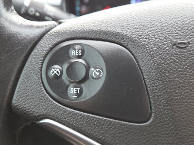 Used 2018 Chevrolet Impala LT image 4