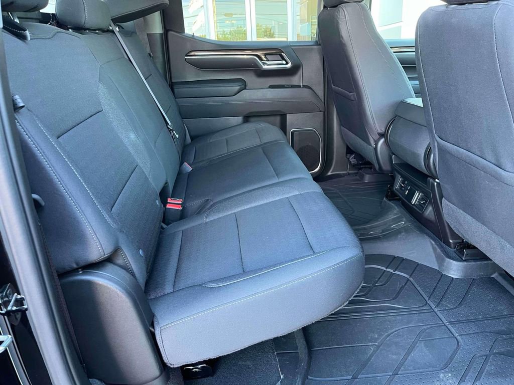 Certified 2023 Chevrolet Silverado 1500 LT w/ Safety Package AWD/4WD image 19
