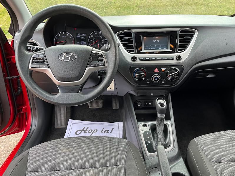 Used 2019 Hyundai Accent SE image 20