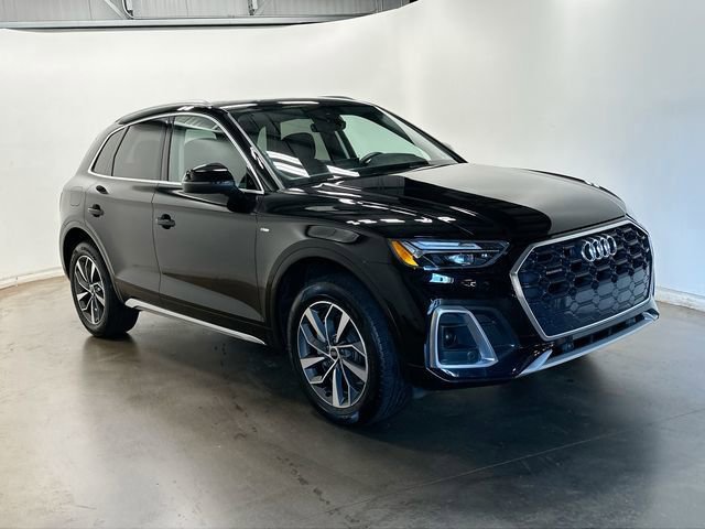 Used 2024 Audi Q5 2.0T Premium w/ Convenience Package AWD/4WD image 31
