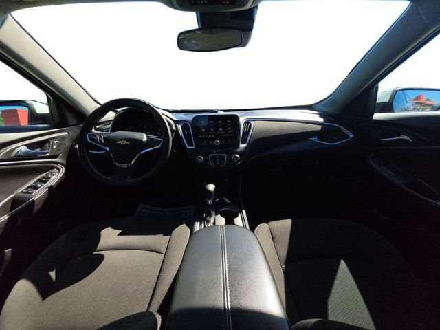 Used 2023 Chevrolet Malibu LT FWD image 12