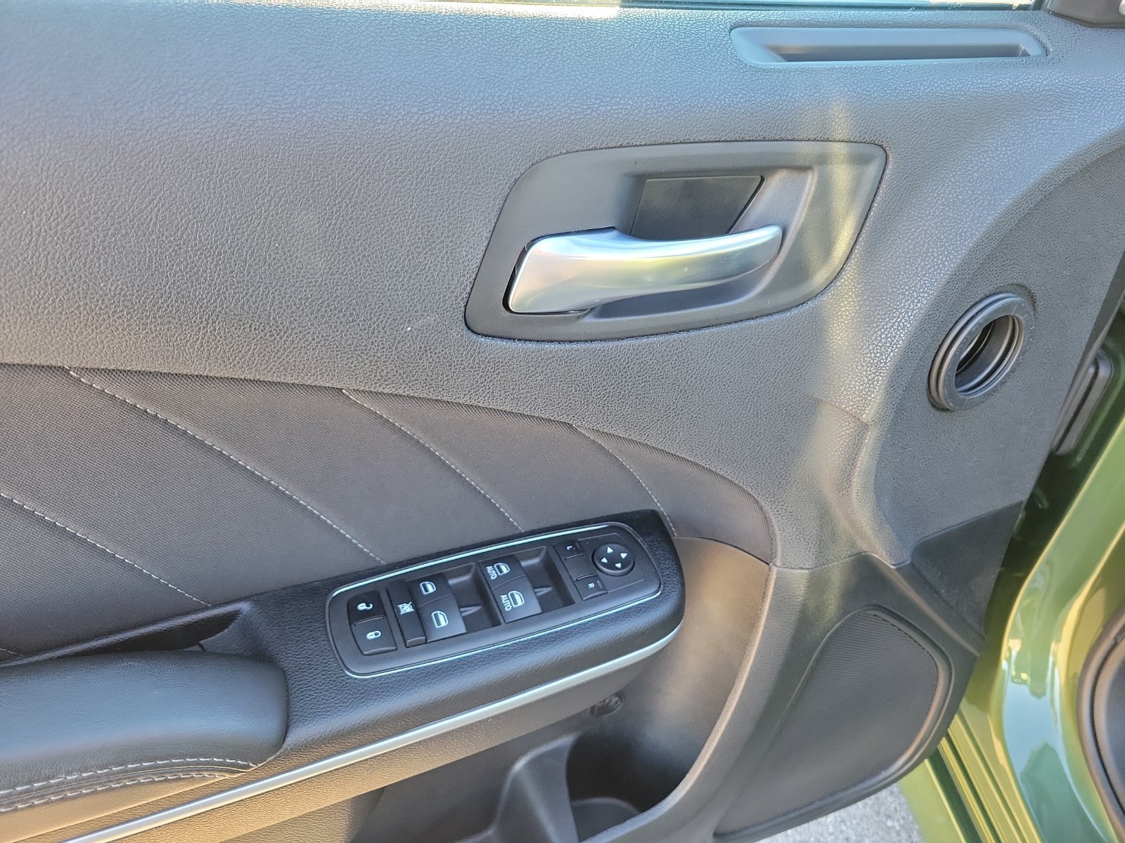 Used 2022 Dodge Charger Scat Pack RWD image 19