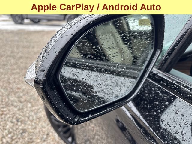 Used 2025 Lincoln Corsair Reserve w/ Equipment Group 202A image 8