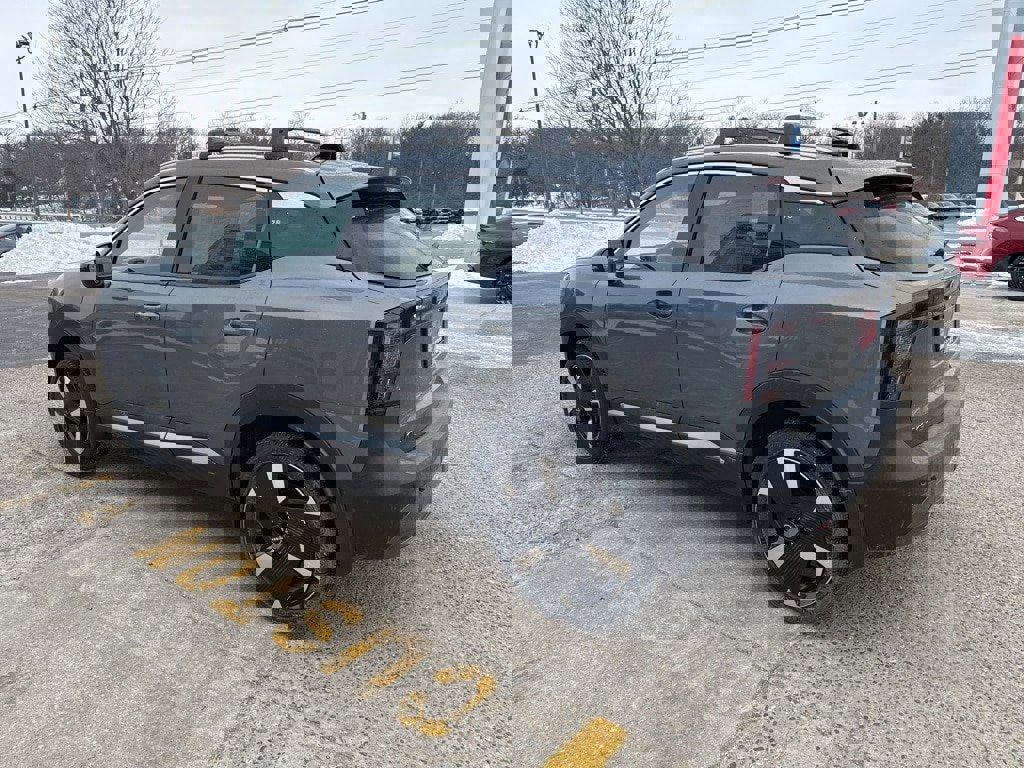 New 2026 Nissan Kicks SR image 6