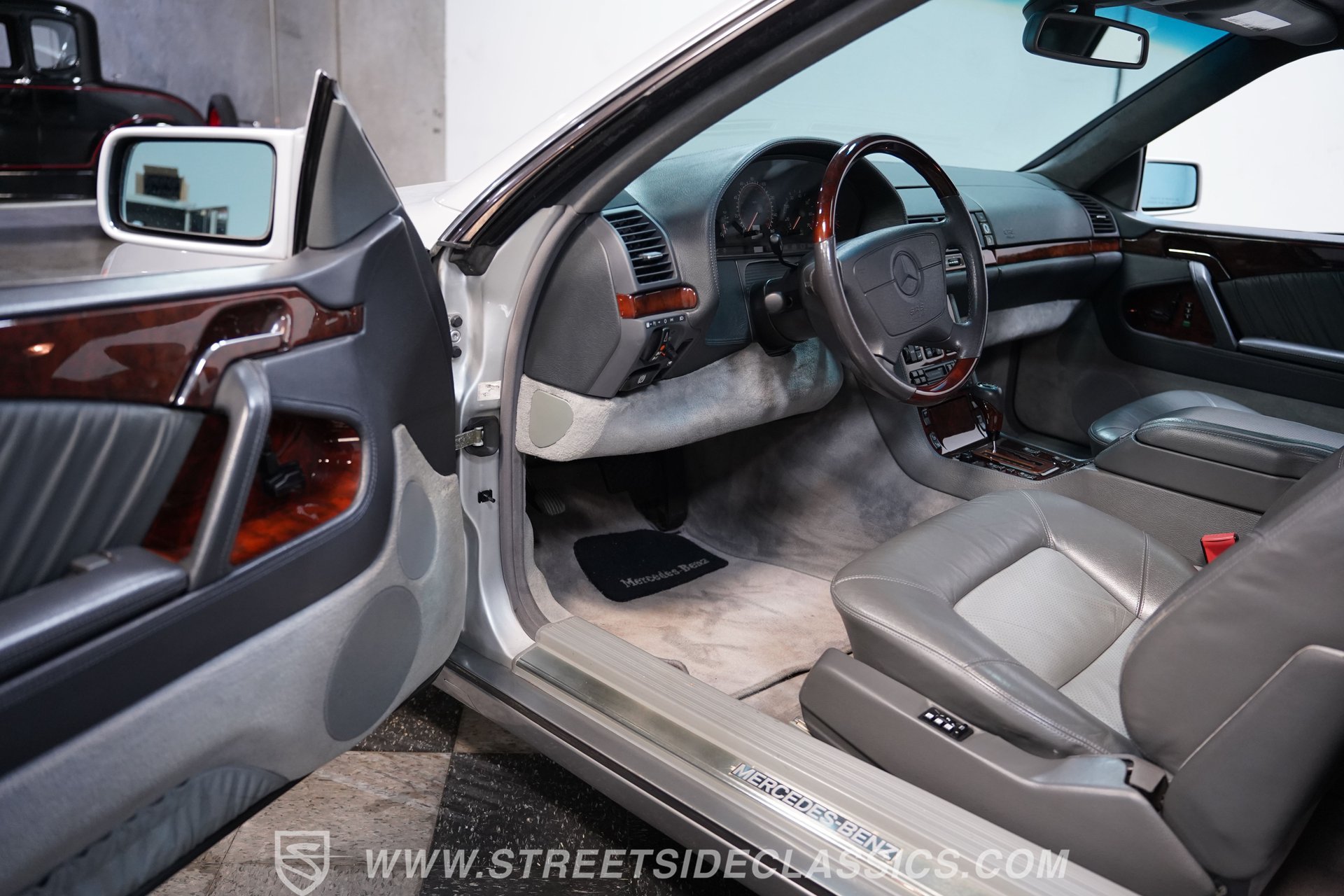 Used 1995 Mercedes-Benz S 600 Coupe image 4