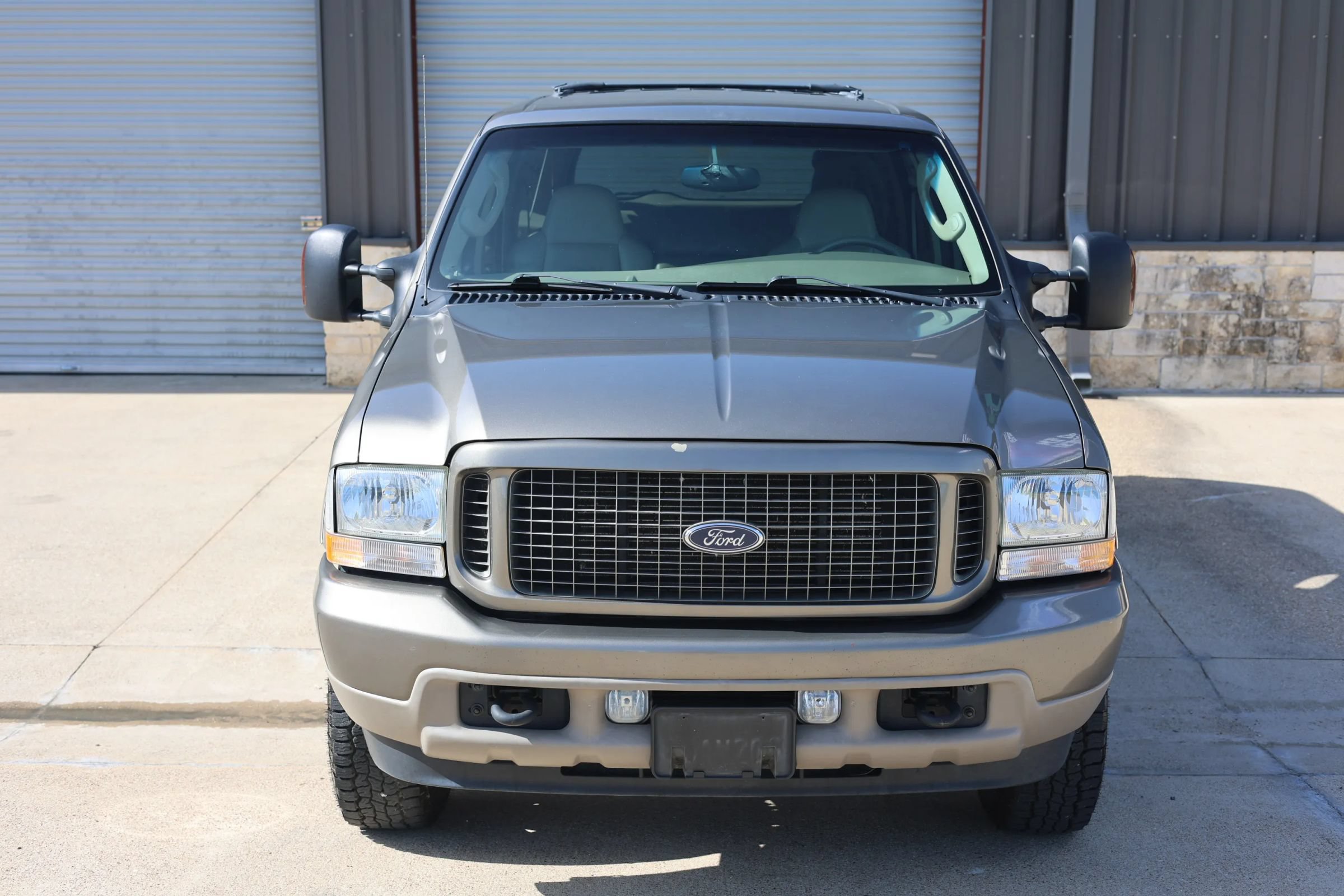 Used 2004 Ford Excursion Limited AWD/4WD image 9