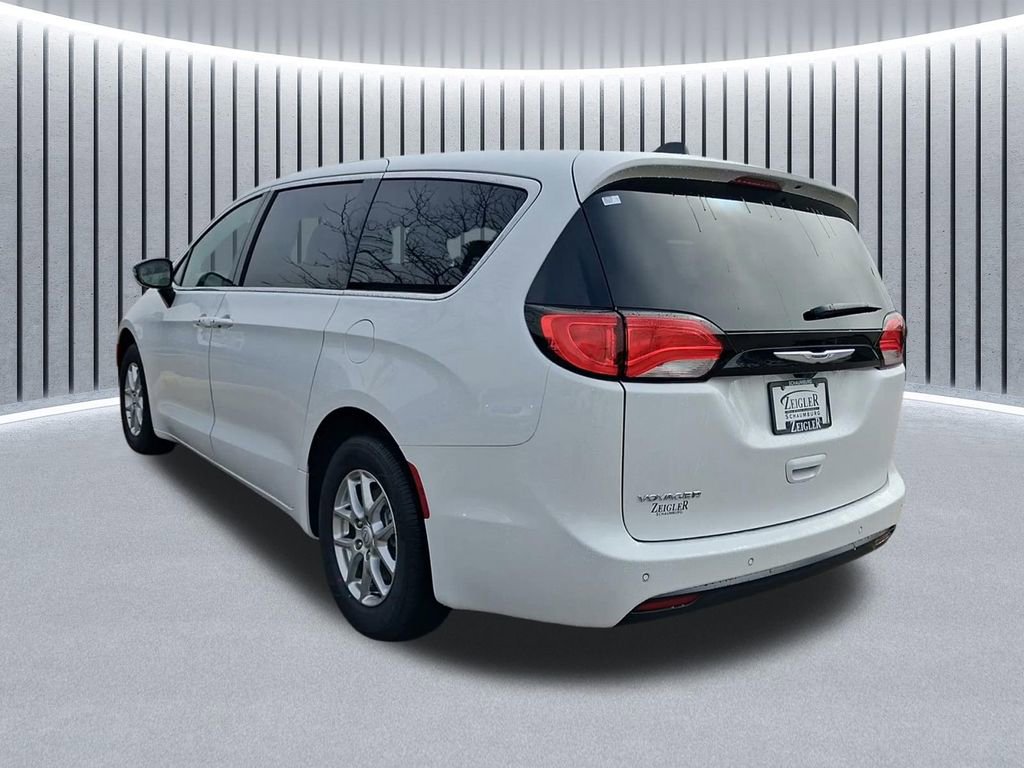New 2026 Chrysler Voyager LX image 13