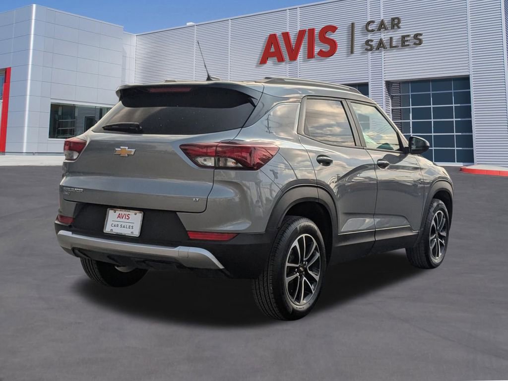 Used 2025 Chevrolet TrailBlazer LT image 6