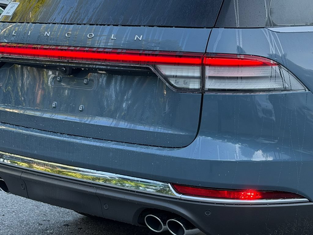 New 2026 Lincoln Aviator Reserve AWD/4WD image 6