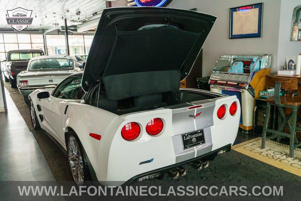 Used 2013 Chevrolet Corvette ZR1 w/ 3ZR Preferred Equipment Group RWD image 55
